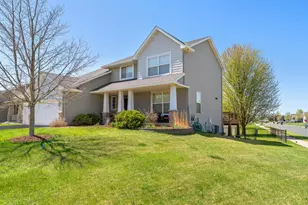 924 Ivy Hills Rd, Belle Plaine, MN 56011 - Photo 2