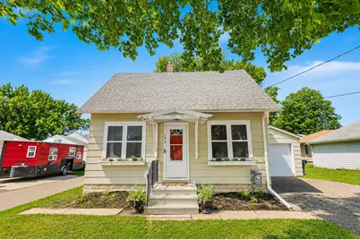 192 Long Street, Mankato, MN 56001 - Photo 2