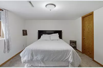 2231 Frank Street, Eau Claire, WI 54703 - Photo 20