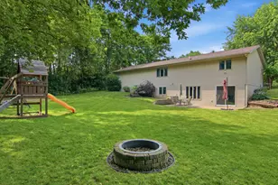 2231 Frank St, Eau Claire, WI 54703 - Photo 28