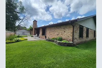 1064 Zanzibar Lane N, Plymouth, MN 55447 - Photo 4
