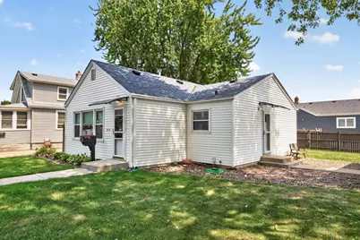 213 14th Avenue S, South Saint Paul, MN 55075 - Photo 2