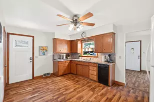 213 14th Ave S, South Saint Paul, MN 55075 - Photo 8