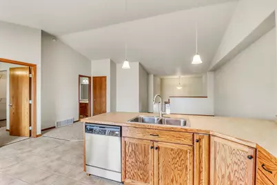 1217 37th Avenue S, Moorhead, MN 56560 - Photo 6