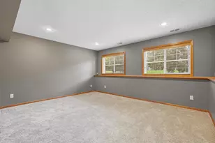 11333 Ivywood Trail, Woodbury, MN 55129 - Photo 30