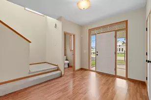 11333 Ivywood Trail, Woodbury, MN 55129 - Photo 2