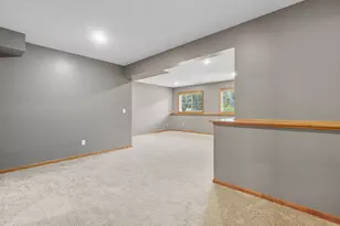 11333 Ivywood Trail, Woodbury, MN 55129 - Photo 28