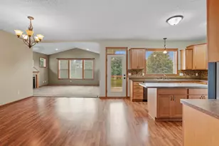 11333 Ivywood Trail, Woodbury, MN 55129 - Photo 8