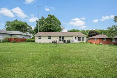 1013 5th Street S, Saint James, MN 56081 - Photo 6