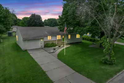 1013 5th Street S, Saint James, MN 56081 - Photo 4