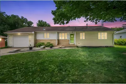 1013 5th Street S, Saint James, MN 56081 - Photo 2