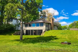 18329 Lakeview Point Dr NE, Wyoming, MN 55092 - Photo 1