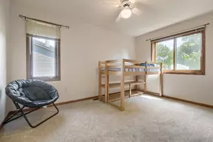 383 Belmont Ln E, Maplewood, MN 55117 - Photo 16