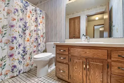 383 Belmont Lane E, Maplewood, MN 55117 - Photo 16