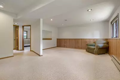 383 Belmont Lane E, Maplewood, MN 55117 - Photo 18