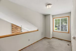 18231 Warbler Ln, Eden Prairie, MN 55346 - Photo 14