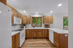 2308 Brooks Ave, Red Wing, MN 55066 - Photo 8