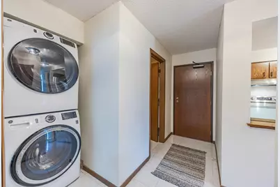 7501 W 101st Street #206, Bloomington, MN 55438 - Photo 4