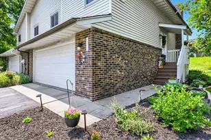 6130 Creek View Trail, Minnetonka, MN 55345 - Photo 2