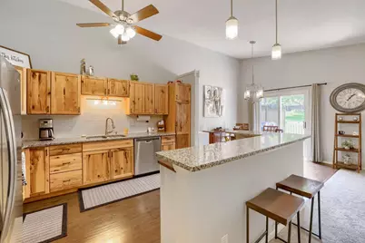 6130 Creek View Trail, Minnetonka, MN 55345 - Photo 4