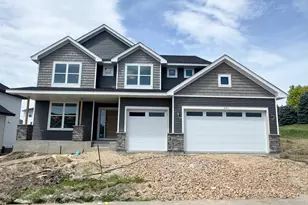 680 Sierra Pkwy, Waconia, MN 55387 - Photo 1