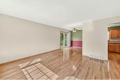 2444 Melody Street SE, Rochester, MN 55904 - Photo 8
