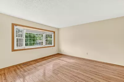 2444 Melody Street SE, Rochester, MN 55904 - Photo 6