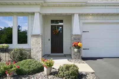 8620 Irving Circle N, Lake Elmo, MN 55042 - Photo 4