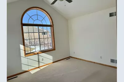 2526 Waterfall Way NW, Prior Lake, MN 55372 - Photo 10