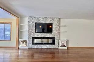2526 Waterfall Way NW, Prior Lake, MN 55372 - Photo 6