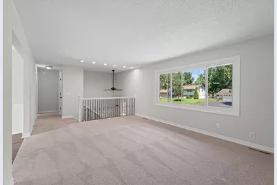 11321 Jersey Avenue N, Champlin, MN 55316 - Photo 4