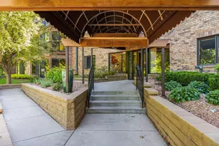 6085 Rowland Rd, Minnetonka, MN 55343 - Photo 24