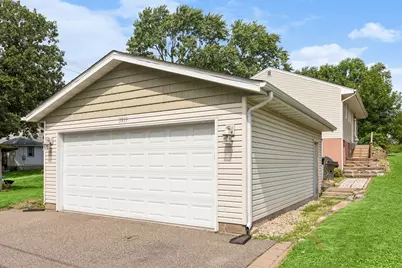 3919 Tyler Street NE, Columbia Heights, MN 55421 - Photo 32