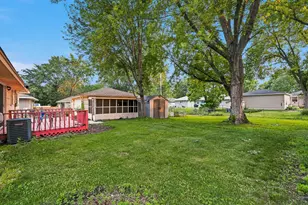 11212 Arrowhead St NW, Coon Rapids, MN 55433 - Photo 4