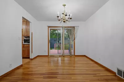 11212 Arrowhead Street NW, Coon Rapids, MN 55433 - Photo 10