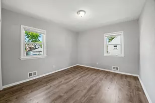 666 3rd Ave NW, New Brighton, MN 55112 - Photo 12