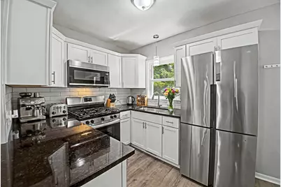 666 3rd Avenue NW, New Brighton, MN 55112 - Photo 4