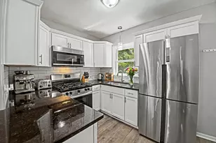 666 3rd Ave NW, New Brighton, MN 55112 - Photo 4