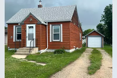91 6th Street, Windom, MN 56101 - Photo 1