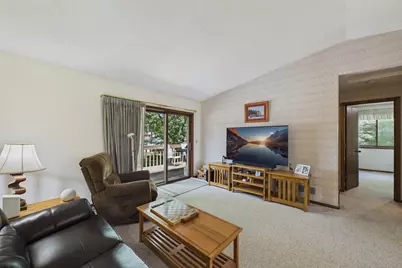 9194 Goldenrod Lane N, Maple Grove, MN 55369 - Photo 4