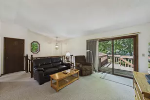 9194 Goldenrod Ln N, Maple Grove, MN 55369 - Photo 4