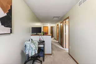 1451 Magnolia Ave E, Saint Paul, MN 55106 - Photo 14