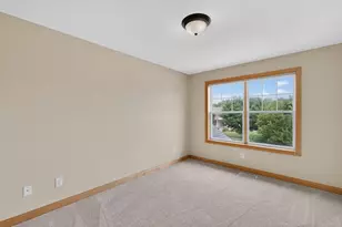 3655 Stone Point Dr NE, Rochester, MN 55906 - Photo 32