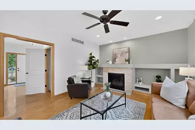 3655 Stone Point Drive NE, Rochester, MN 55906 - Photo 10