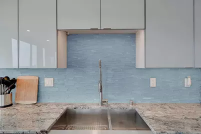 1240 S 2nd Street #1201, Minneapolis, MN 55415 - Photo 6