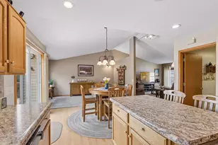 152 Sylla St, River Falls, WI 54022 - Photo 20