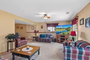 152 Sylla St, River Falls, WI 54022 - Photo 42