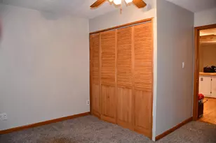 321 Tindolph Ave N, Thief River Falls, MN 56701 - Photo 10