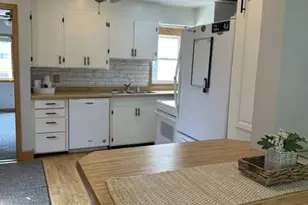 321 Tindolph Ave N, Thief River Falls, MN 56701 - Photo 12