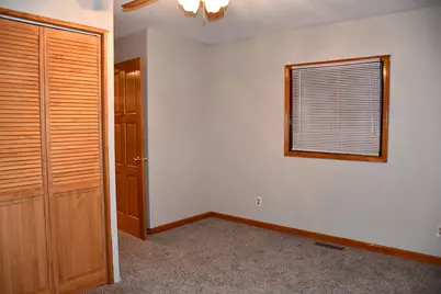 321 Tindolph Avenue N, Thief River Falls, MN 56701 - Photo 10